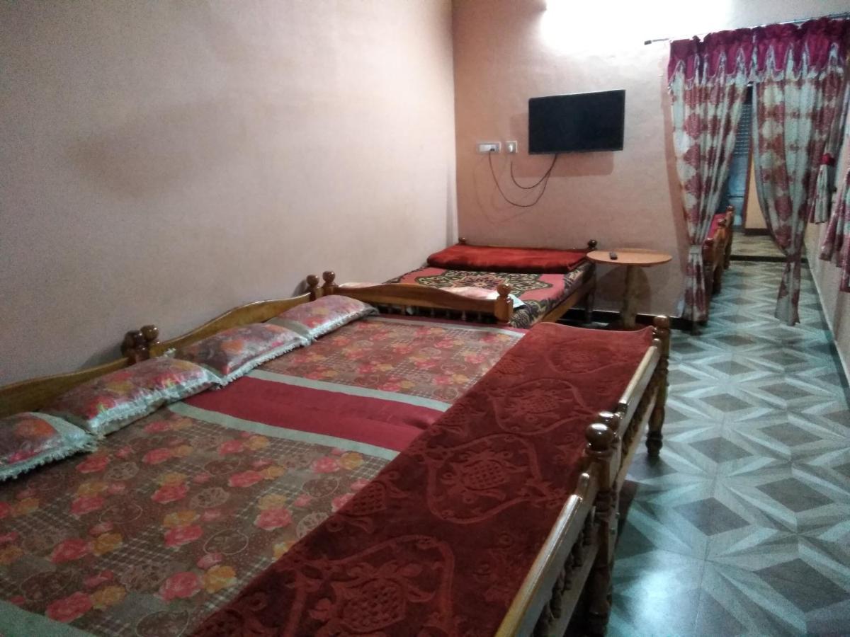 Maniis Homestay Vālpārai Dış mekan fotoğraf