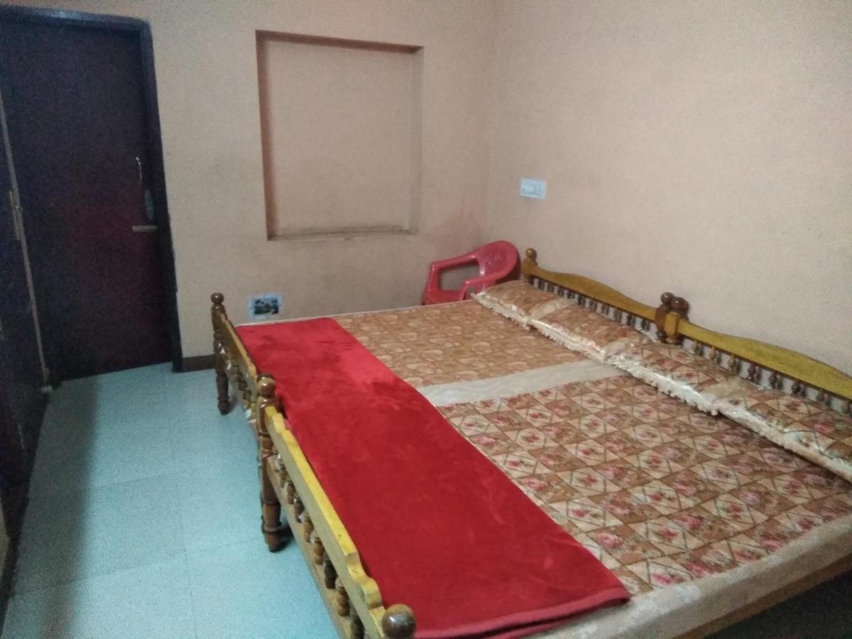 Maniis Homestay Vālpārai Dış mekan fotoğraf