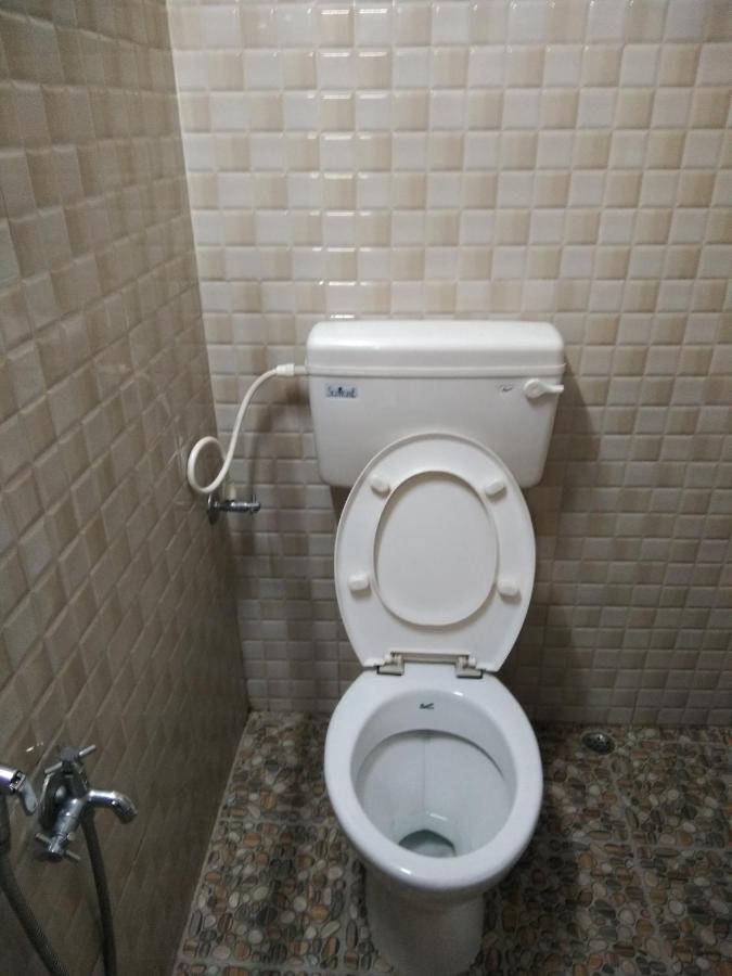 Maniis Homestay Vālpārai Dış mekan fotoğraf